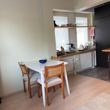Travel Center Apartment Lahti Esterno foto