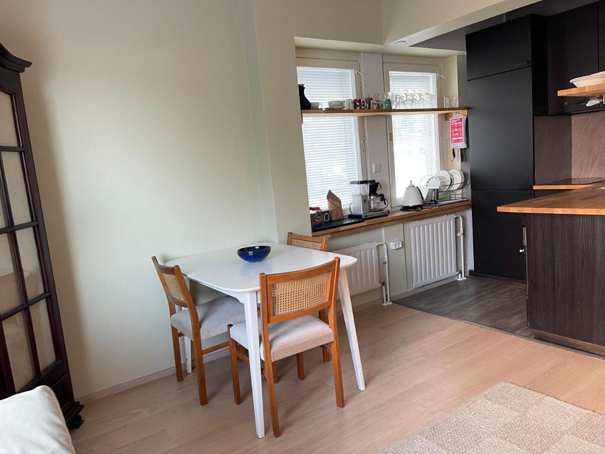 Travel Center Apartment Lahti Esterno foto